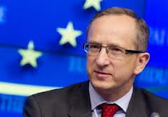 ЕС предлагает инструментарий для …уничтожения украинцев.
